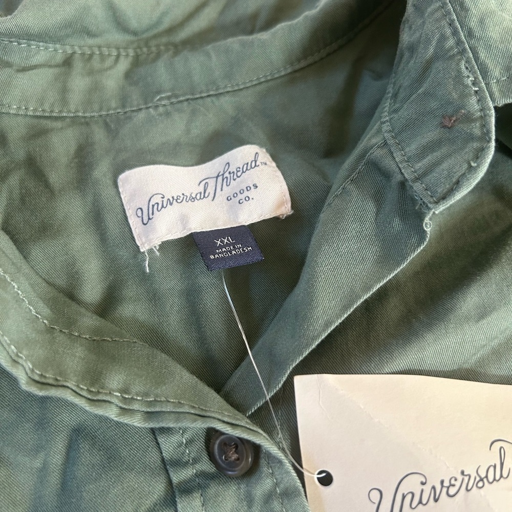 NWT Universal Thread Button Down - Picture 2 of 6